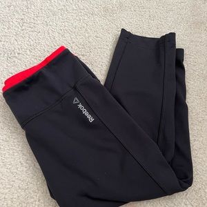 Reebok women's fitted capri cropped small grey